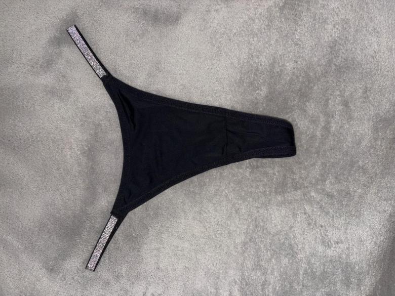 Slip Tanga in Schwarz mit Glitzer